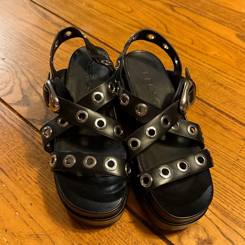 AEROSOLES Black Sandals with Silver Buckles